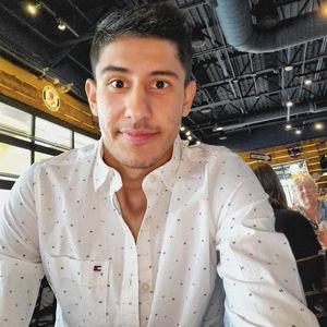 Meet your Posher, Gabriel